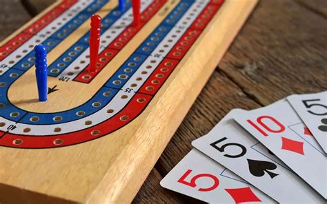 In five card cribbage the play ends immediately that one of the players scores for 31 or "go". In six card cribbage, a new play starts once go or 31 is reached. In the Show, a 3 card flush can be scored but only if all three cards are from the hand. A four card flush can be scored if the turned up card is also of the same suit.